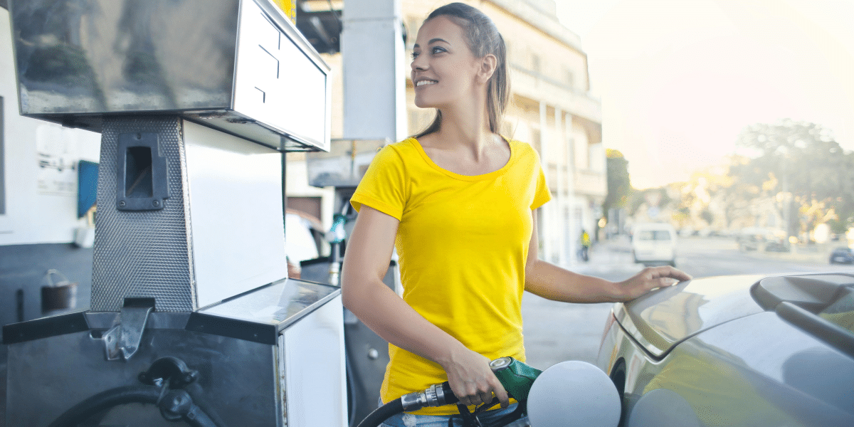 How ICompario Can Help You Compare Fuel Cards, Insurance, and Telecom Services for Your Business