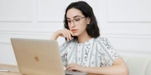 How to Write Effective Product Descriptions