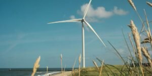 Offshore Wind Farms Suspended, Thousands of U.S. Jobs Threatened