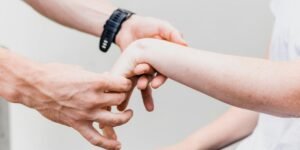 Joint Pain Care for Active Adults in Hollywood, Florida