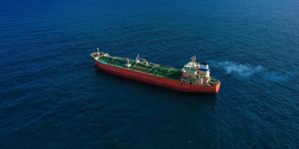 Oil Prices Fall as Middle East Supply Concerns Ease