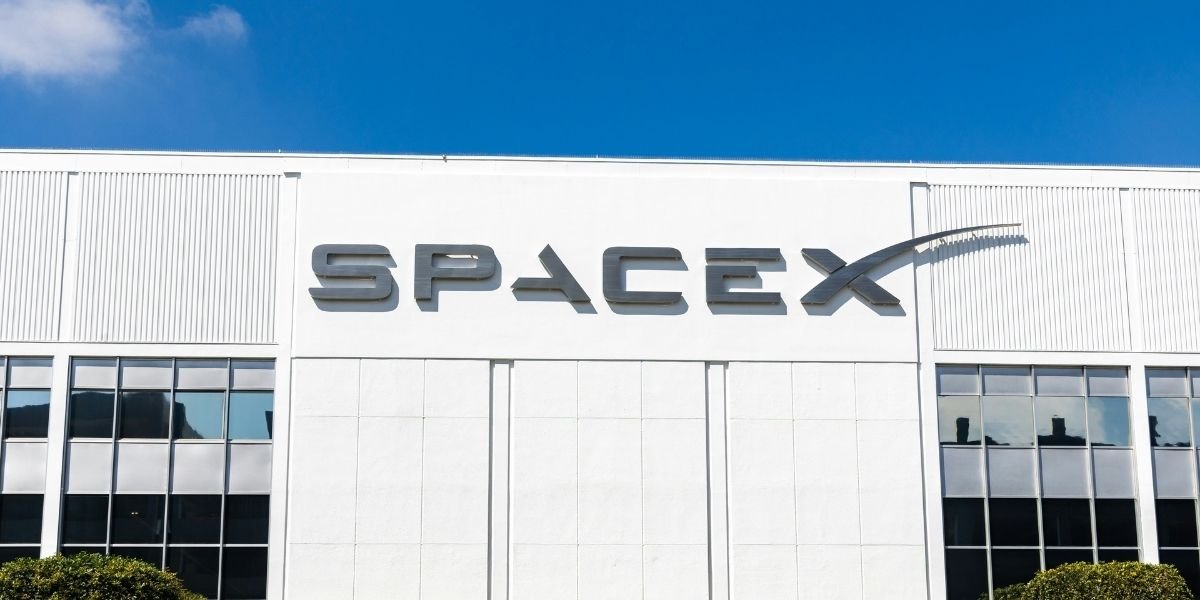 SpaceX Natural Gas Pipeline Signals New Starship Supply Strategy
