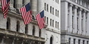 U.S. Treasury Expands Long-Term Bond Buybacks