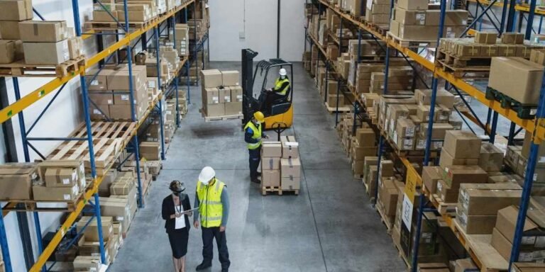 U.S. Services Input Costs Reach Highest Level Since 2022