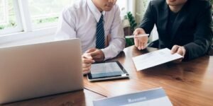 How to Evaluate Fractional CFO Candidates: Tips for Startups & SMBs