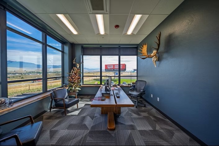Carl Construction Builds Montana Knife Company’s New Building