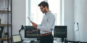 IMF Identifies Financial Stability Risks Across Global Markets